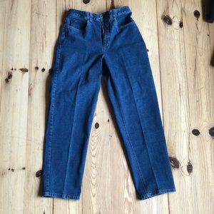 🌸High Rise Mom Jeans